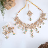 Ahana Necklace set with mangtika.