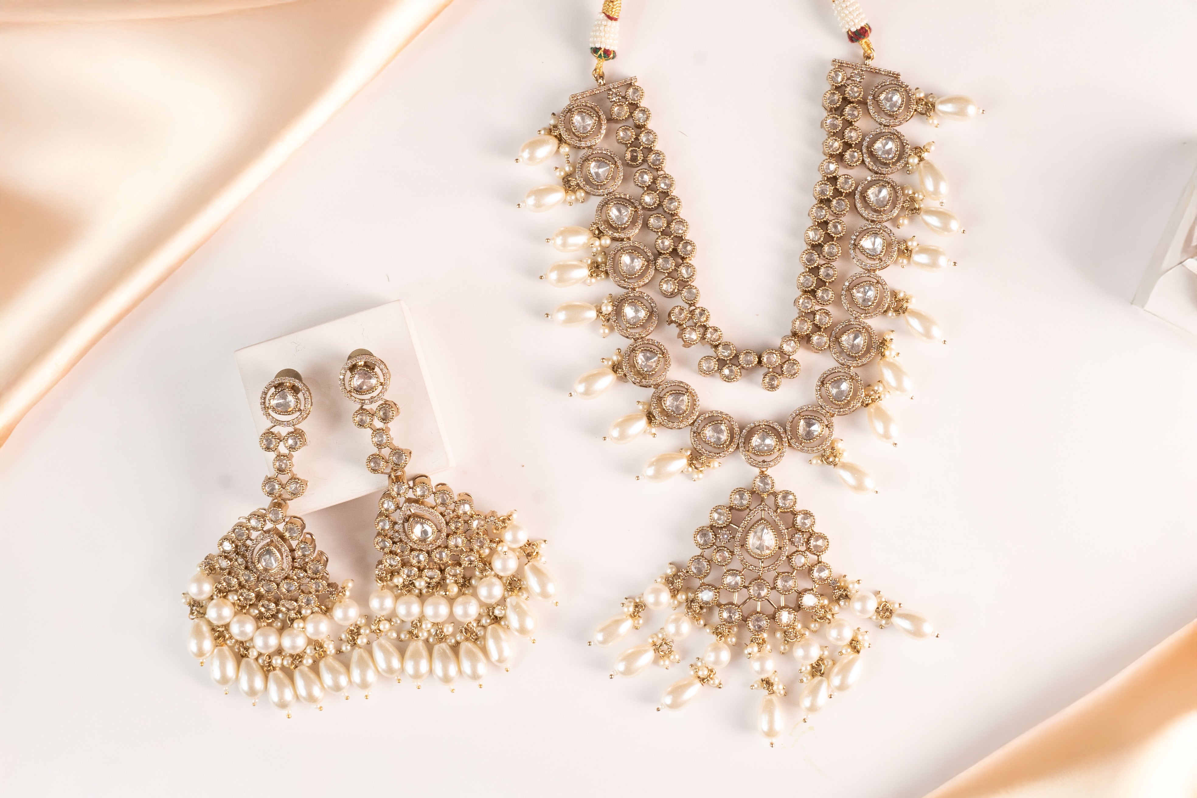 Anisha Kundan Double layer set