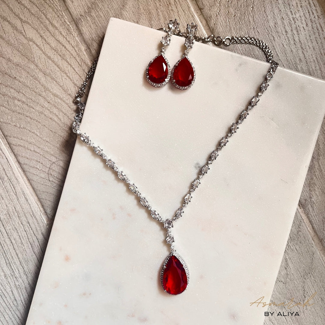 Elena AD Teardrop Set (2 earrings and Necklace)