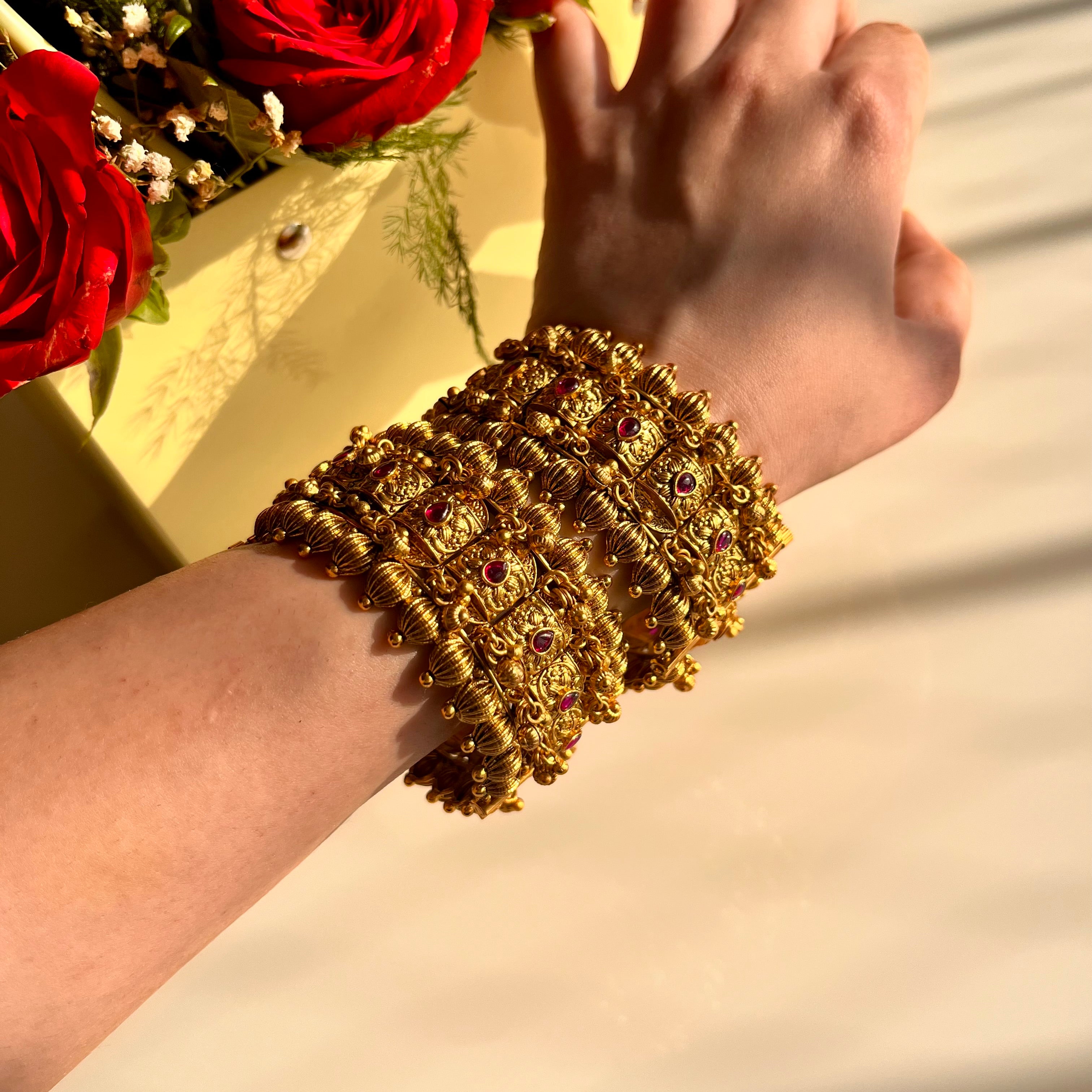 Radhika Golden Kangan (Set of 2)